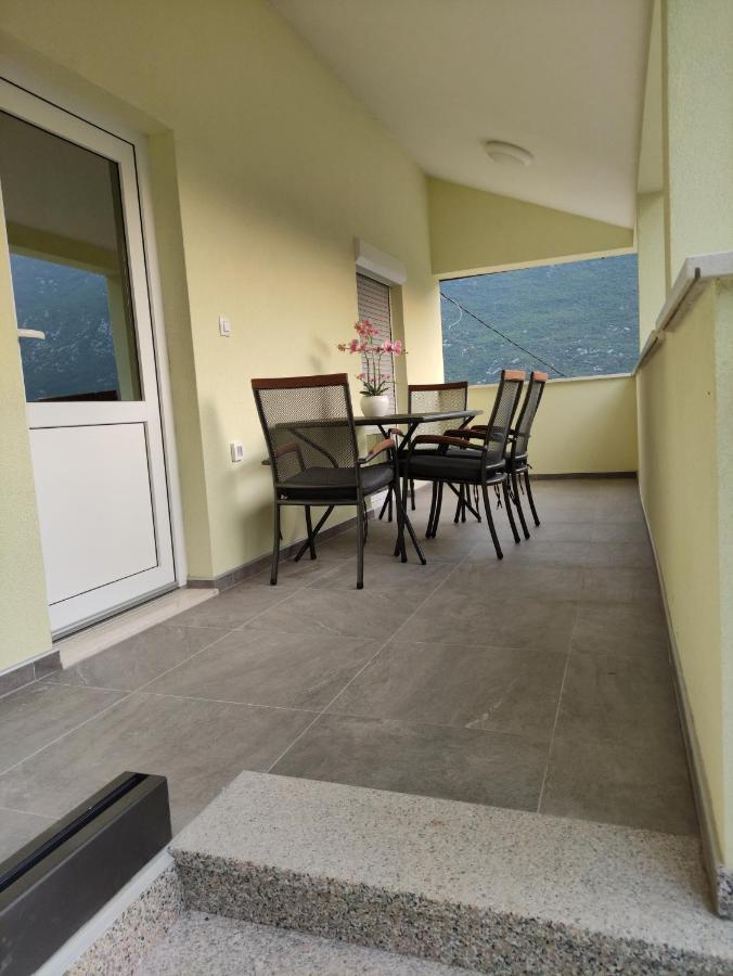 Mira 2 Apartment Zagvozd Ngoại thất bức ảnh